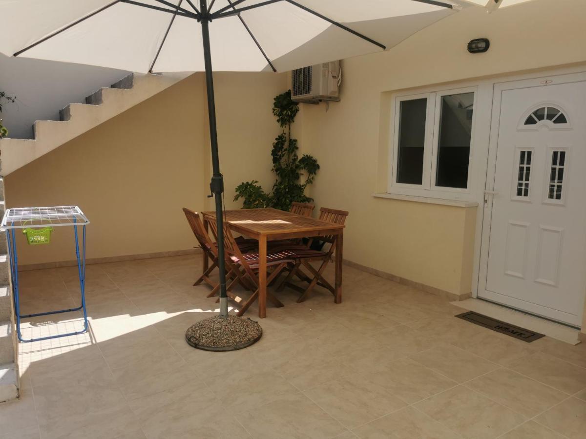 Apartmani Kronjac Milna  Zewnętrze zdjęcie